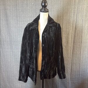 Elegant Black Velvet Women's Jacket
